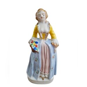 Occupied Japan 1940s Porcelain Colonial Lady Figurine